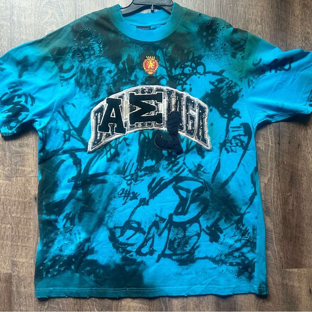 SKATER T-SHIRT OVERSIZED IN BLUE SKY